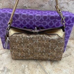 Rare Coach 42037 Legacy Gold Metallic Turnlock Rare NWT Signature Bag